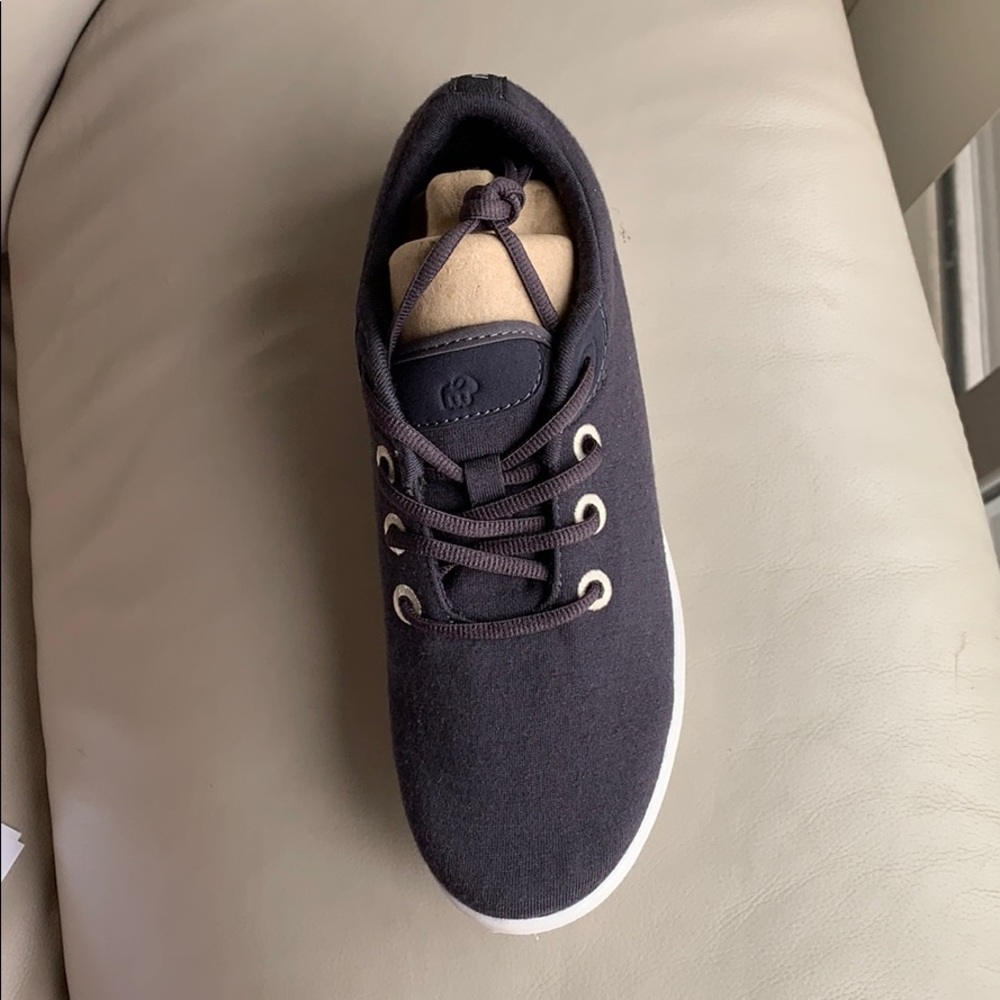 New! Merino’s (Allbirds) Wool Shoes Size 8